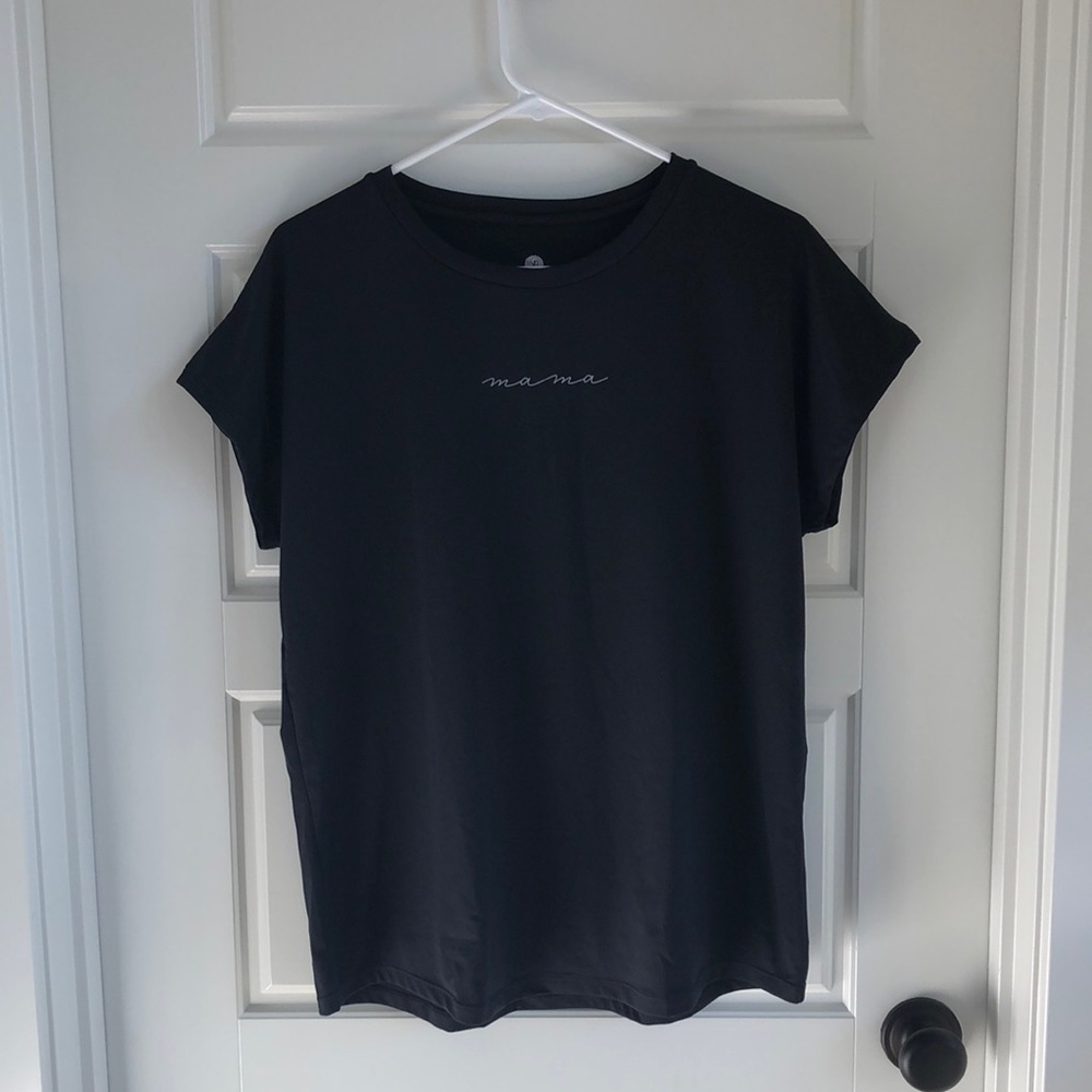 Kindred Bravely Relaxed Mama Athleisure Top Maternity and Nursing Shirt Size M